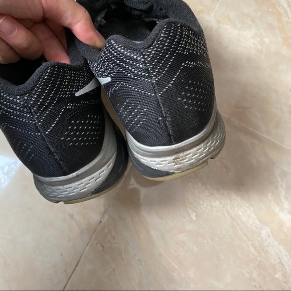 Nike Stable Ride Running Sneakers - Black - Picture 9 of 10